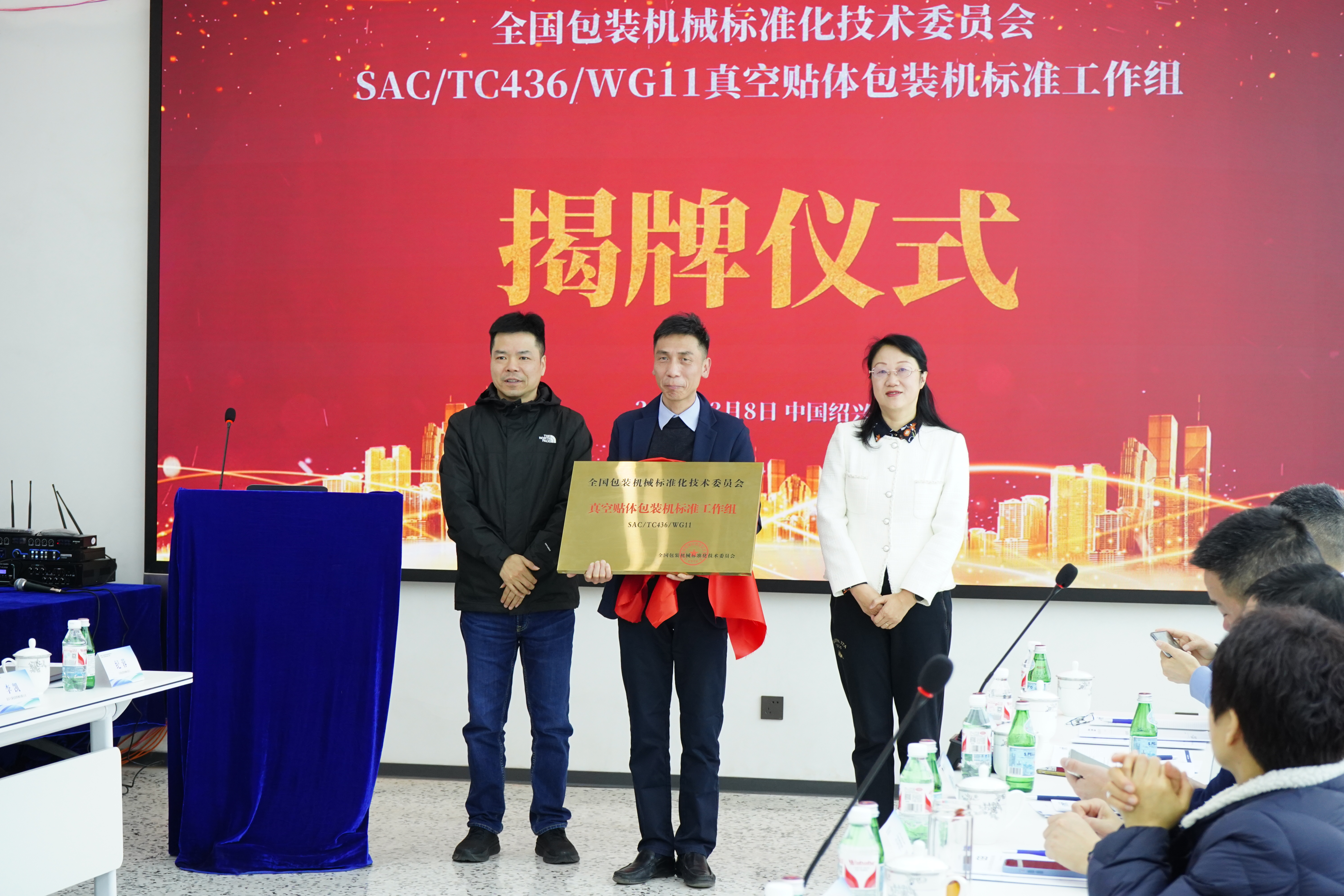 λᡤj9йٷվ-ҳǣͷ | ԶװͨüҪʽͨ